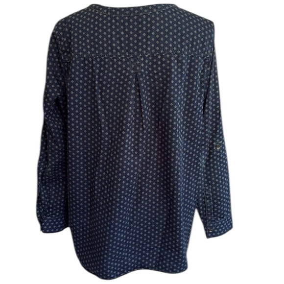 J Jill Chambray Blue Denim Longsleeve Diamond Button Down Tunic Top Women’s M - Picture 3 of 11